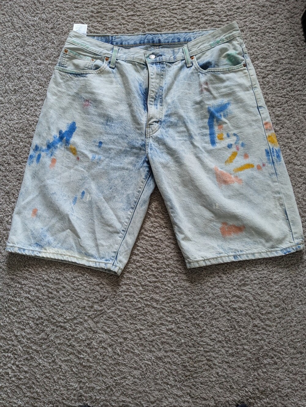 LEVI'S - Picture 1 of 2